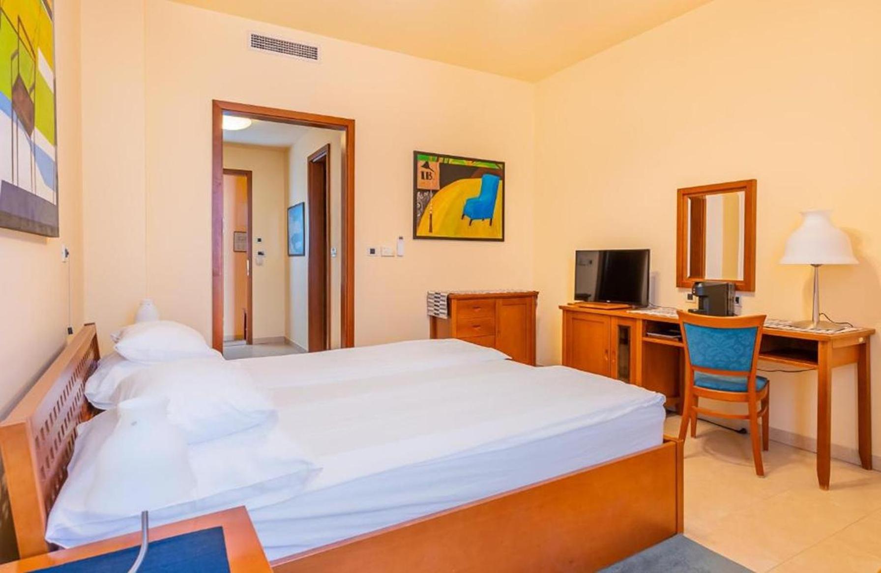 Villa Arcadium ตรีบูนย์ ภายนอก รูปภาพ